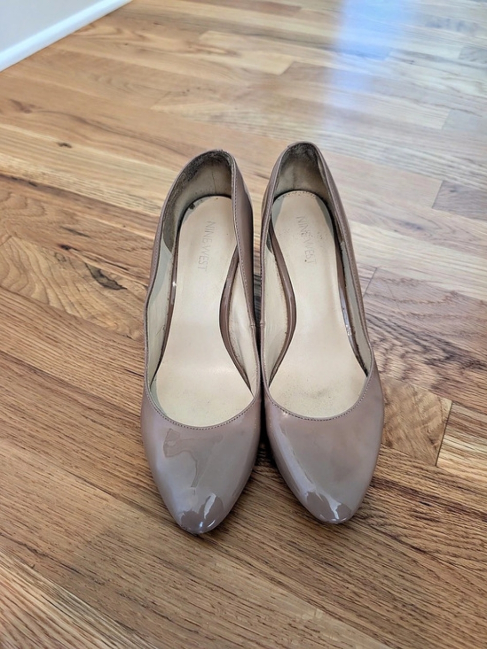 Nine West Patent Wedge Pumps Size 8